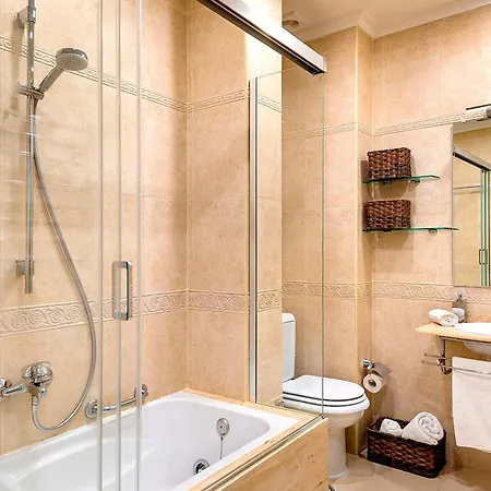 Апартаменты Genteel Albareda